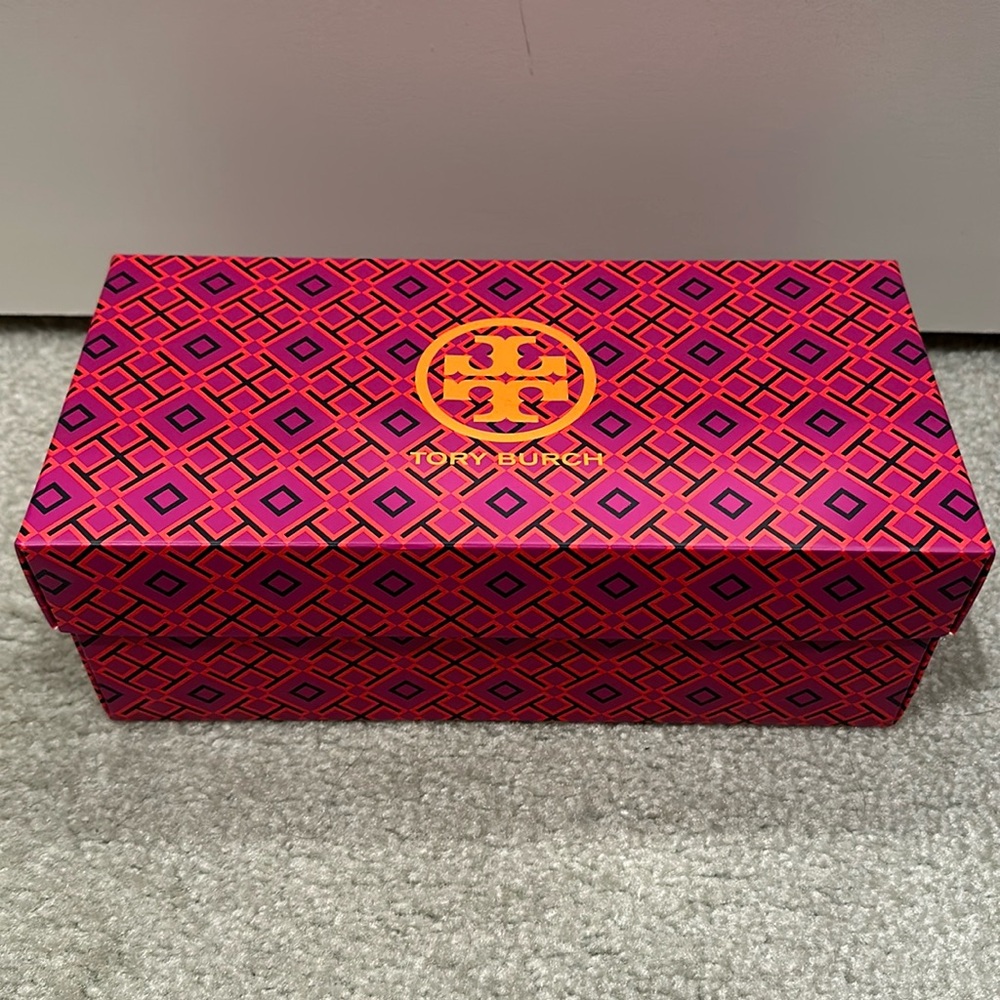 Tory Burch cardboard shoe box (3 available)
